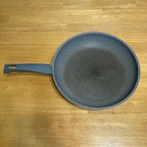 Mopita Frying Pan Skillet Speckled 13.25" Smart Living Italy Large‎